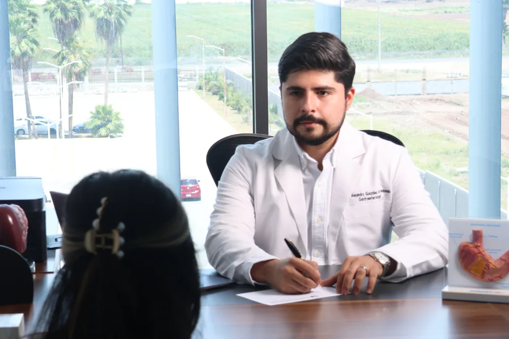 Consulta especializada en gastroenterología y endoscopia